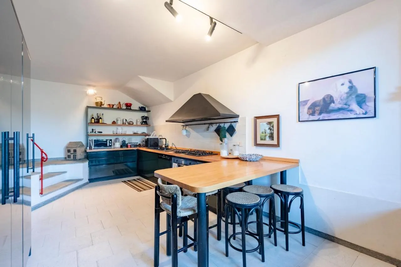 Apartment Villa Renetta With Swimming Pool And Jacuzzi And Parking Rapallo Italy