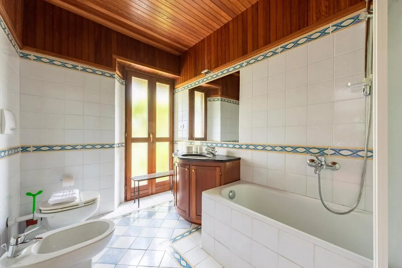 Villa Renetta With Swimming Pool And Jacuzzi And Parking Rapallo