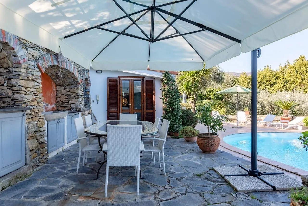 Villa Renetta With Swimming Pool And Jacuzzi And Parking Rapallo Apartment