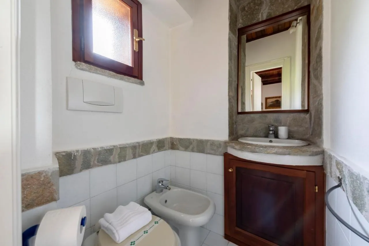 Apartment Villa Renetta With Swimming Pool And Jacuzzi And Parking Rapallo