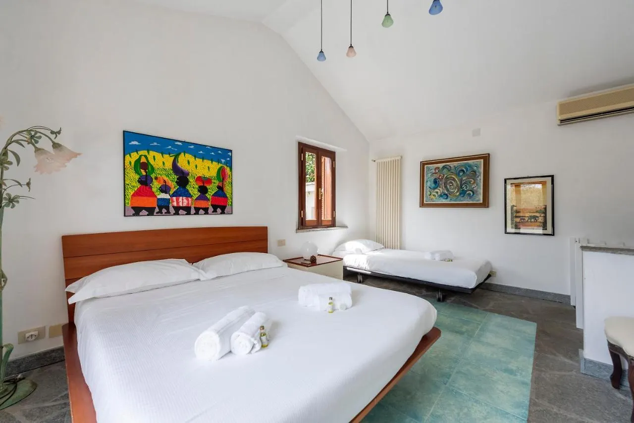 Apartment Villa Renetta With Swimming Pool And Jacuzzi And Parking Rapallo Italy