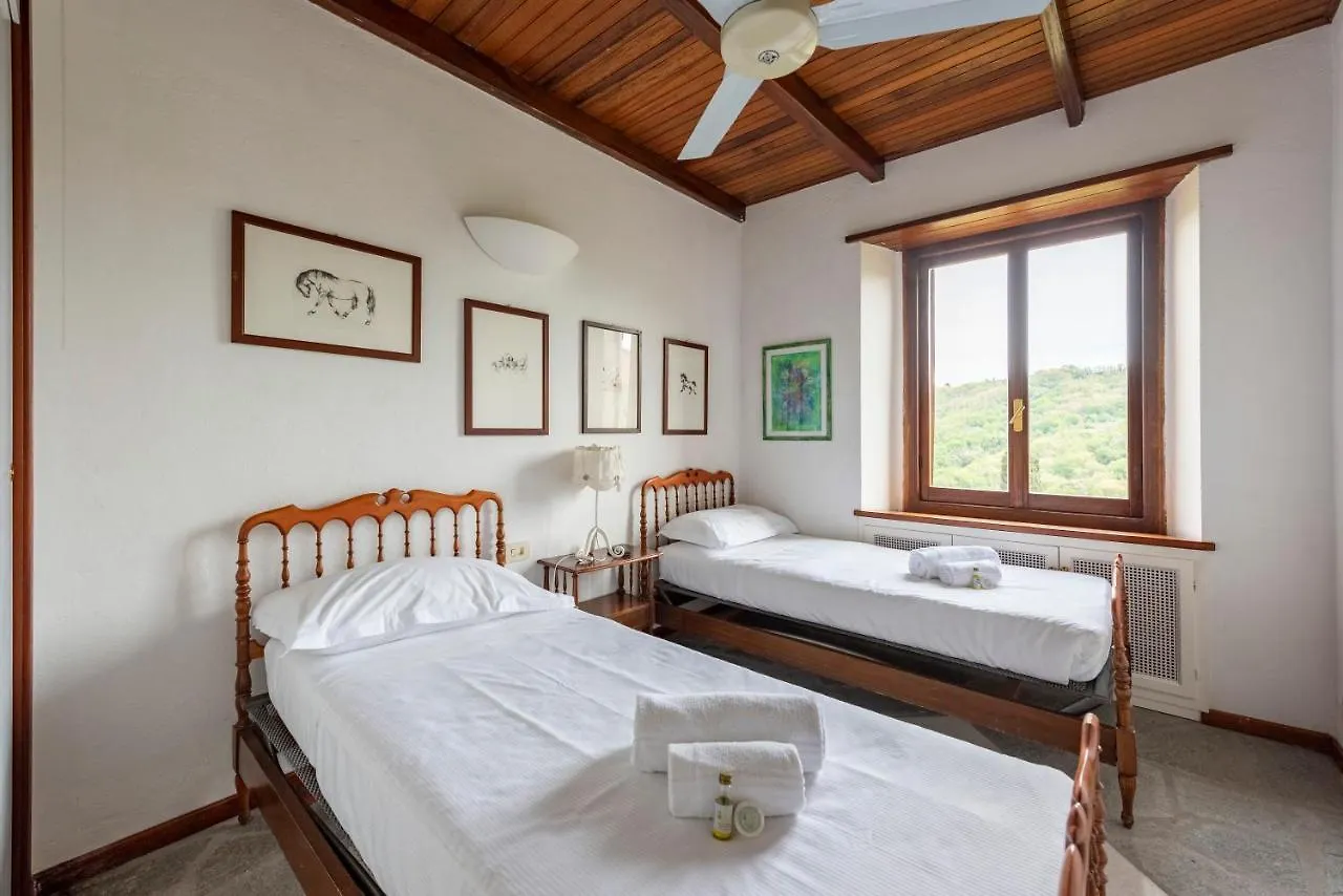 Villa Renetta With Swimming Pool And Jacuzzi And Parking Rapallo