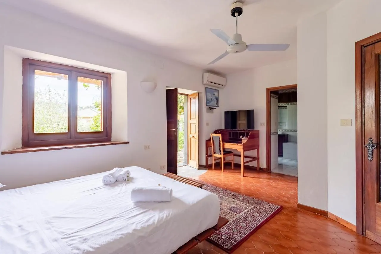Villa Renetta With Swimming Pool And Jacuzzi And Parking Rapallo Apartment
